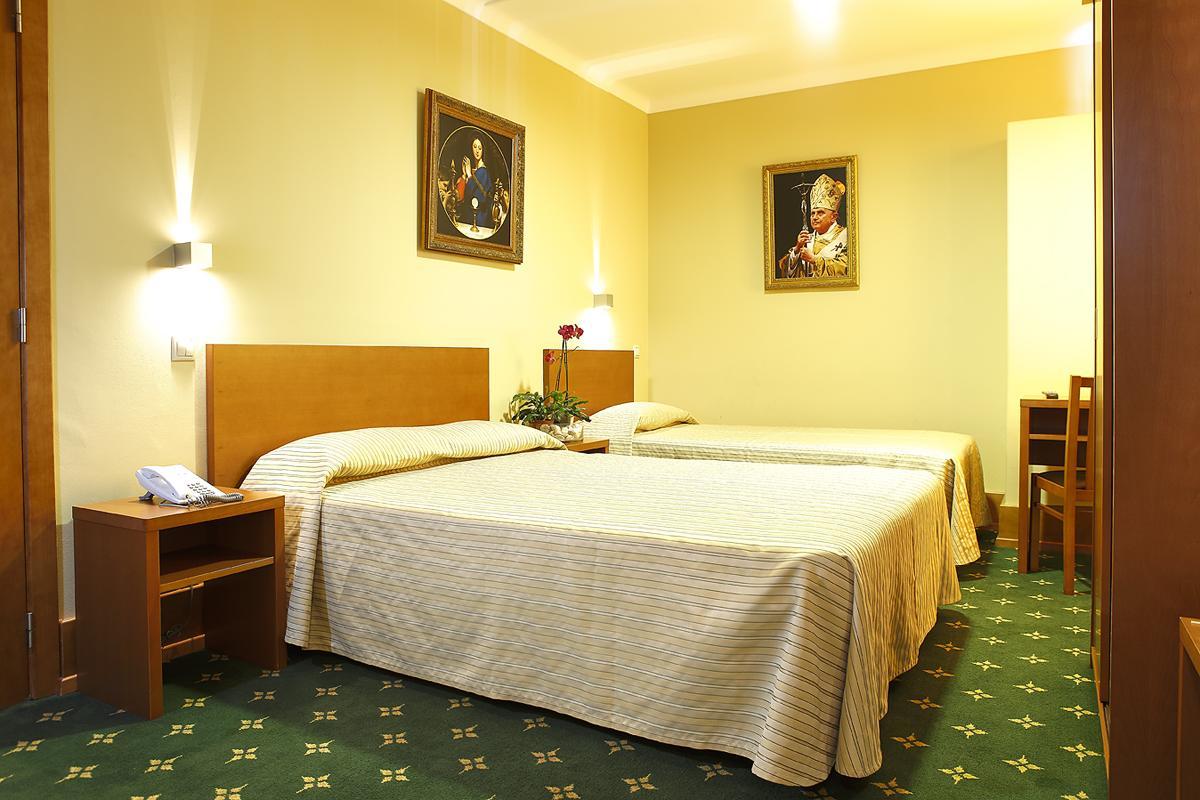 Quarto Duplo ou Twin com Cama Extra
