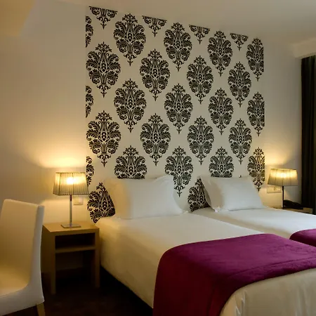Hotel Genesis-2